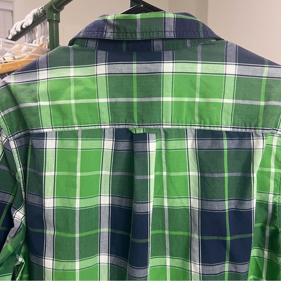 !SOLD! CHAPS Men Green Plaid Casual Button Down Short Long Sleeves size Medium - Picture 9 of 9